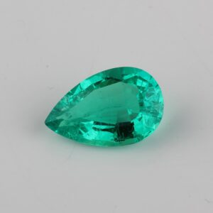 pear shape Colombia green color loose lab grown emerald gemstones