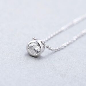 GEM'S BALLET Classic 0.5Ct Round Cut 5mm EF Color Moissanite 925 Sterling Silver Pendant Necklace For Women Wedding Fine Jewelry