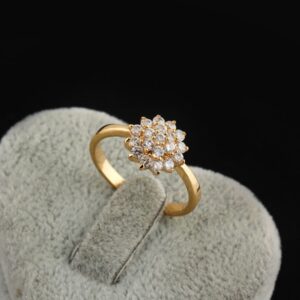 New Trendy Women Fashion Zircon Flower Rhinestone Finger Ring Elegant Rings Female Wedding Jewelry Accessories